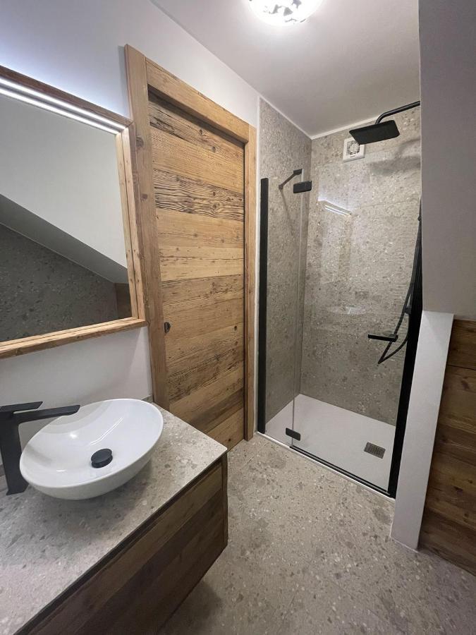Il Ruscello Mountain Apartment Мадезимо Экстерьер фото